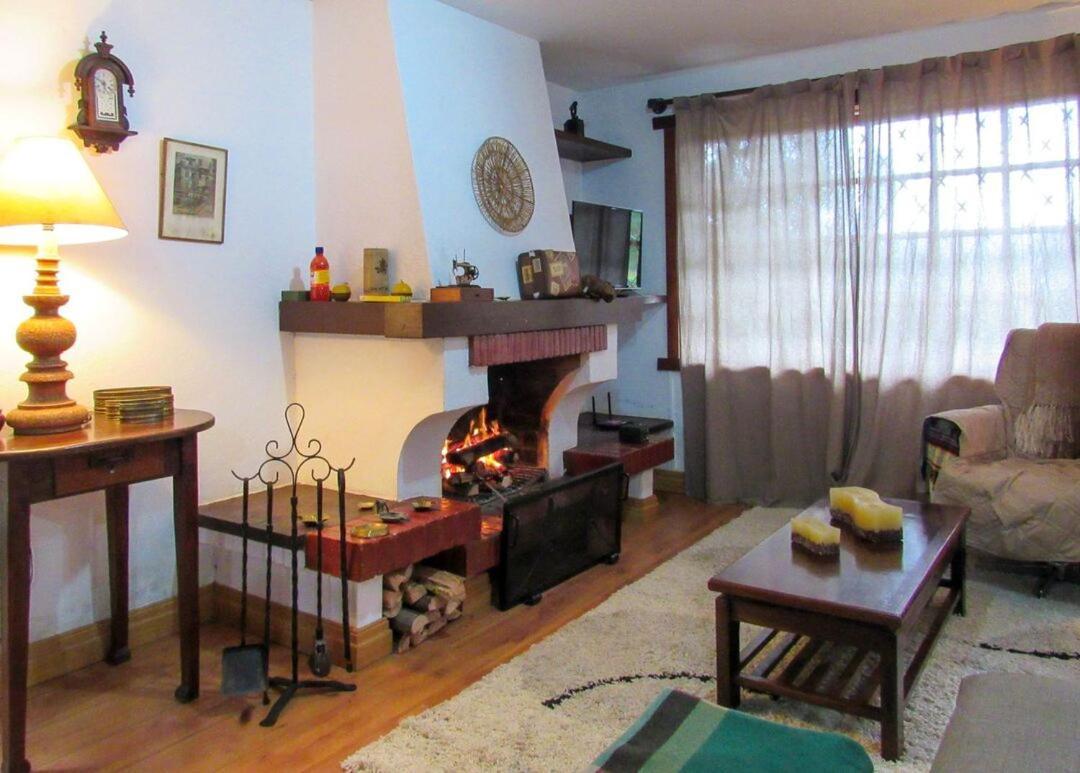 Chale Com Lareira E Wi-Fi Em Campos Do Jordao - Sp Villa Екстериор снимка